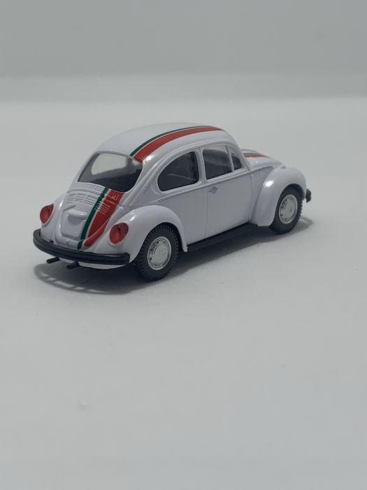 Volkswagen Carocha 1303 da Wiking escala 1/87