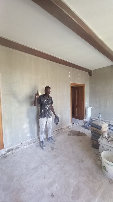 Capoto,estuqui pintura e sapisco