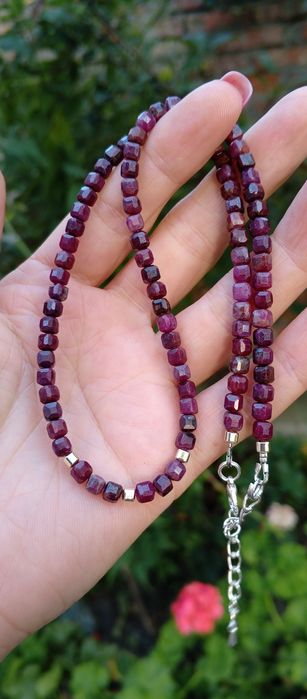 Чокер з рубіном, сапфіром, смарагдом.  Намисто з натурального каміння