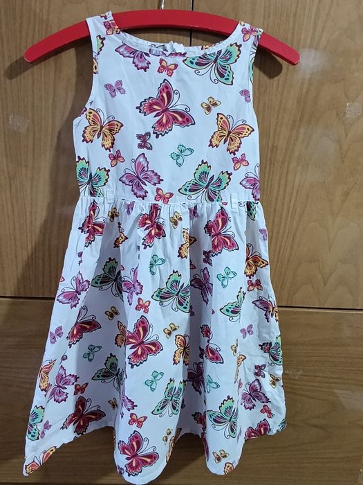 Платье летние ( разного размера)