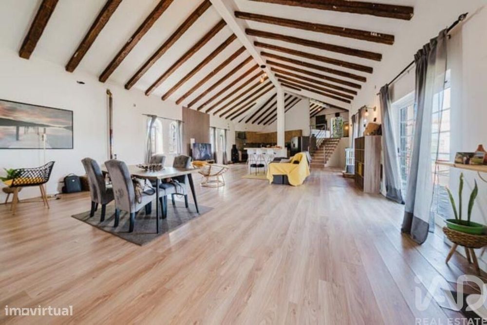 Moradia térrea T4 em Vermelha de 210 m2