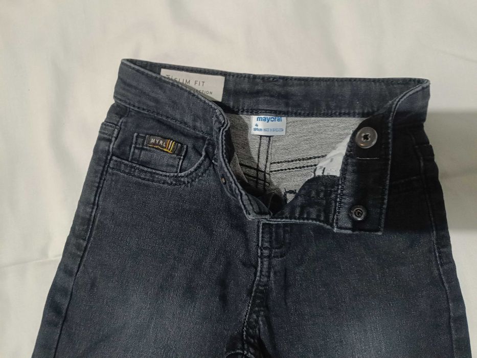 Calcas Semi-Novas Mayoral 4 anos