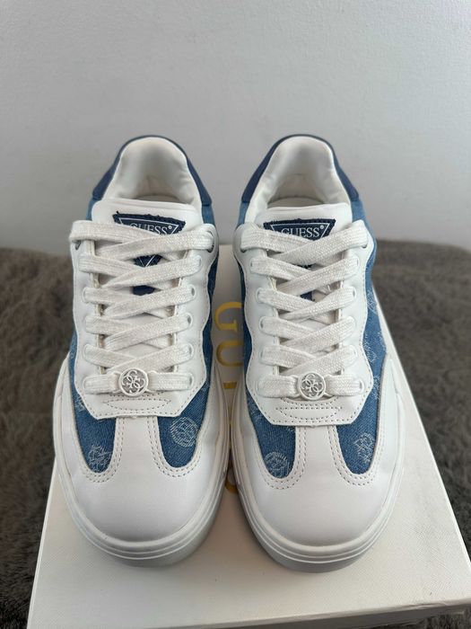 Guess buty damskie sneakersy białe 38