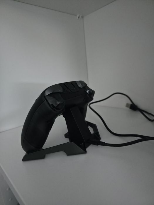 Comando Gamesir Cyclone 2 + Docking Station