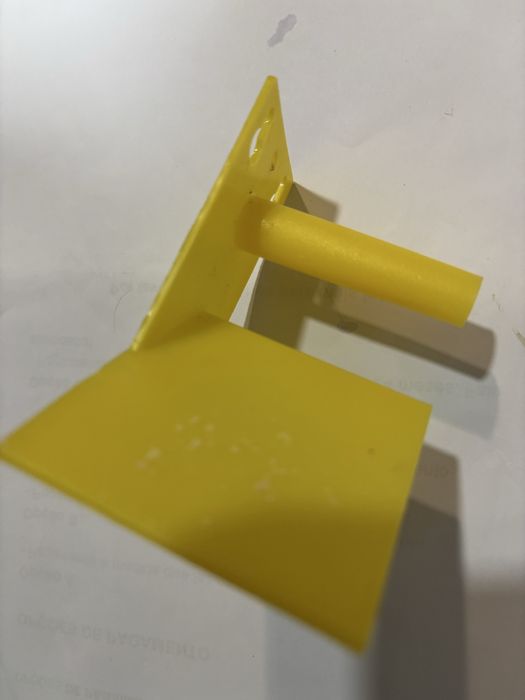 Poleiros.de plastico.