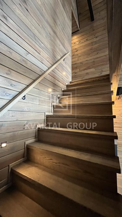 A-Frame будинок 116 м² з дизайнерським ремонтом. Буча