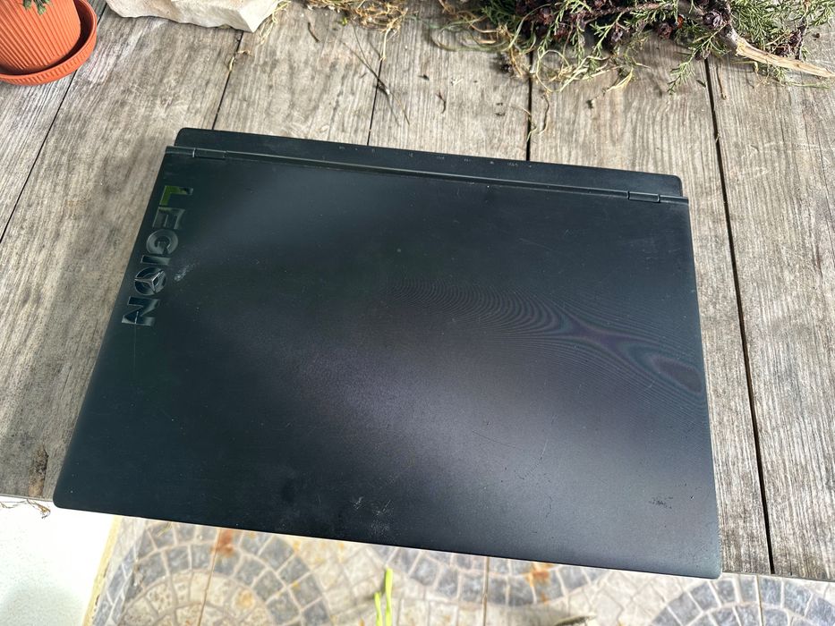 Portátil Gaming Lenovo Legion Y540-15IRH-PG0 | i7-9750H | GTX 1650 4GB