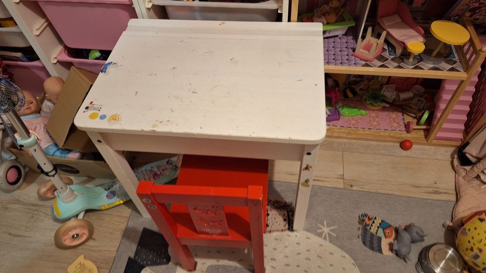 Stolik i krzesło do odświeżenia ikea