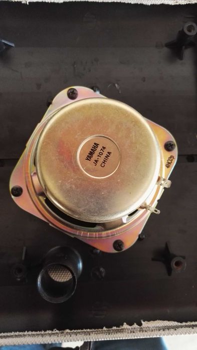 Altifalantes surround Yamaha Natural Sound NS-E60  USADAS