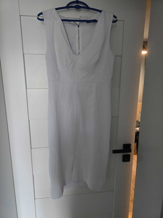 Sukienka biała Mohito r. 38