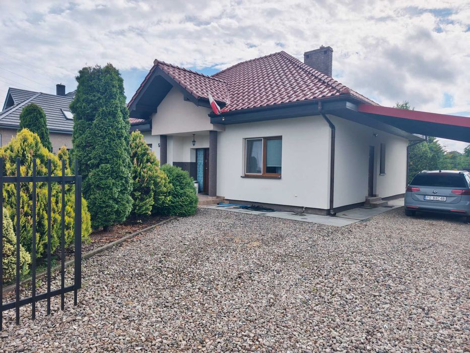 Dom pod lasem | 100 m² | Działka 1000 m² | Poddasze z osobnym wejściem | Gaz - Widok 2