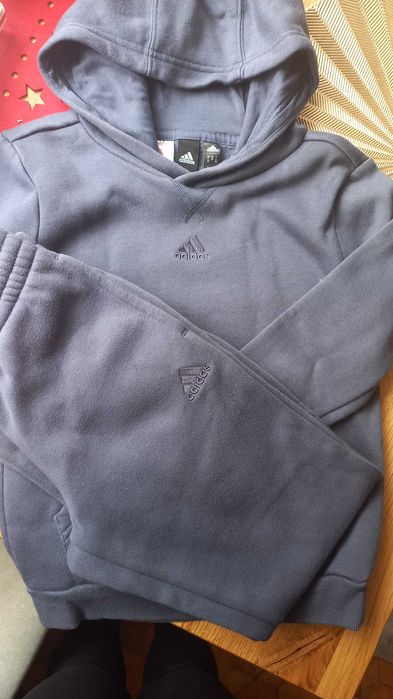 Dres dziecięcy  adidas