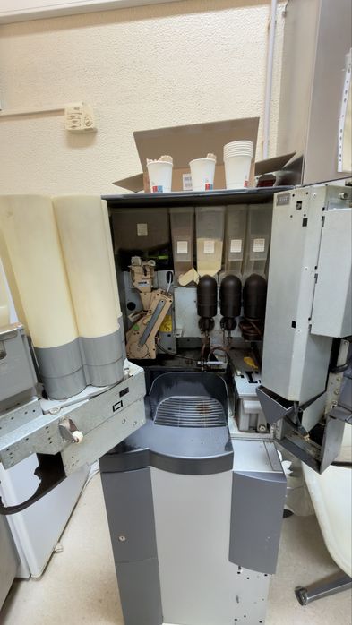 Maquina de cafe Delta