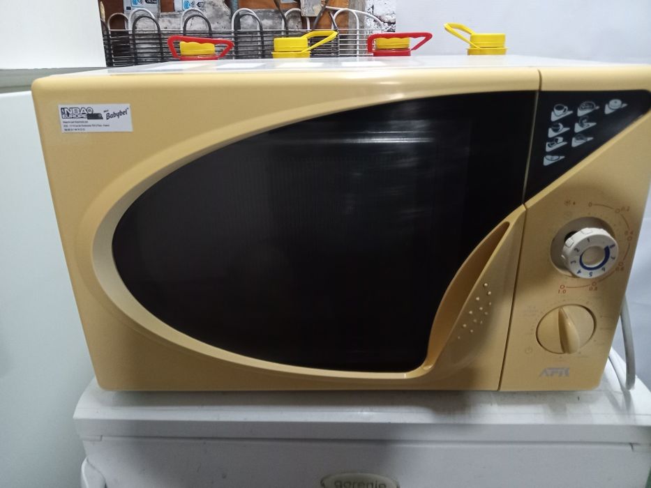 Продам мікроволновку