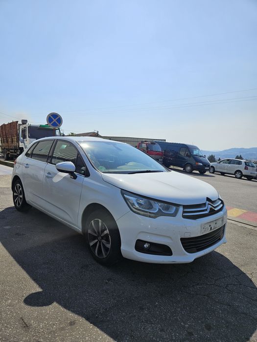Citroën C4 II 1.2 THP de 2017 para peças