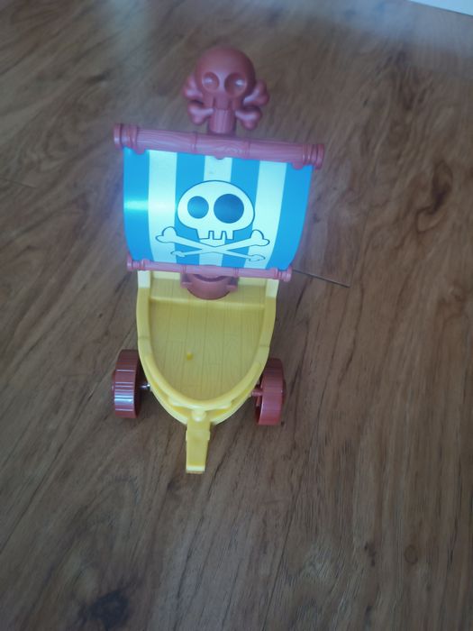 Barco dos piratas