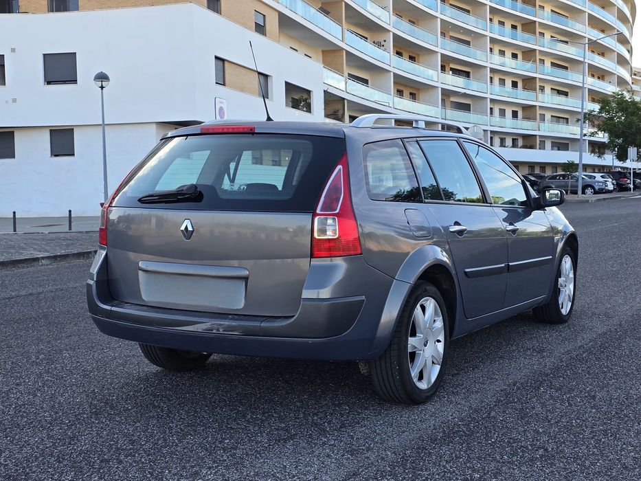 Renault Megane 1.5 DCI 105 cvs 2007/03 222 mil kms Nacional 2500€ negociável