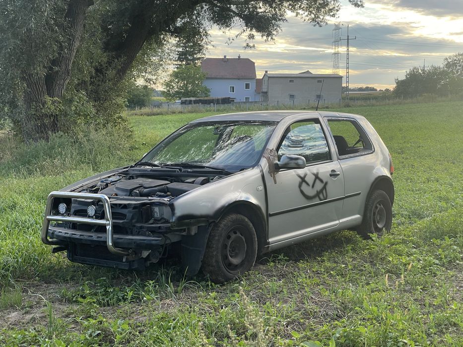 Buggy 1.9 sdi na pola (wrak race)