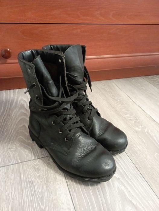 Берці рифльонки.