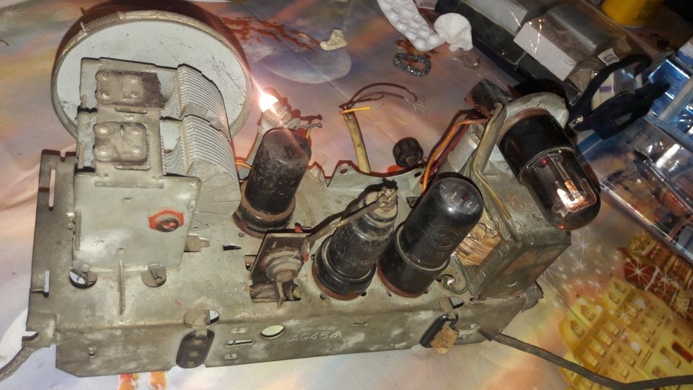 Ретро радіоприймачі.