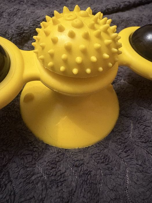 Іграшка для кота, іграшка на присосці «спінер»