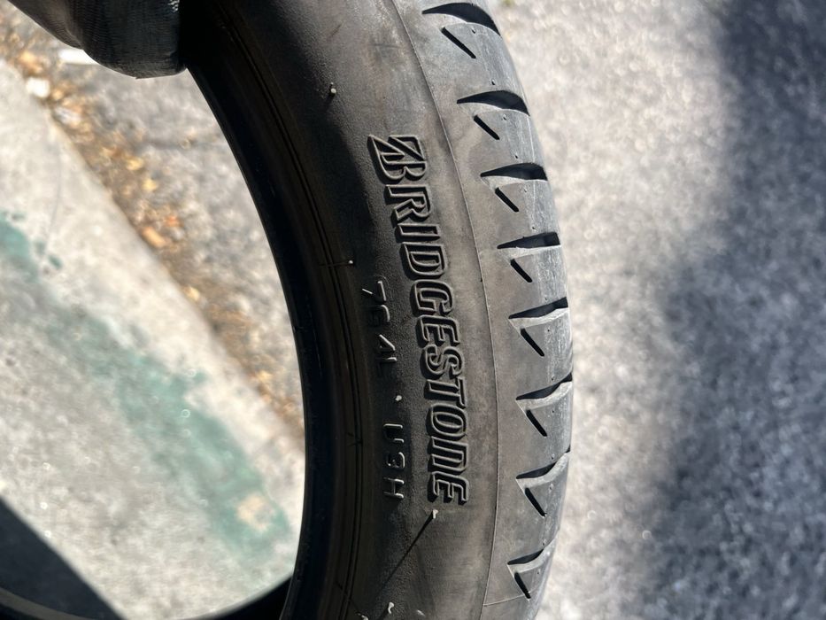 205/45/17 Bridgestone 2 pneus