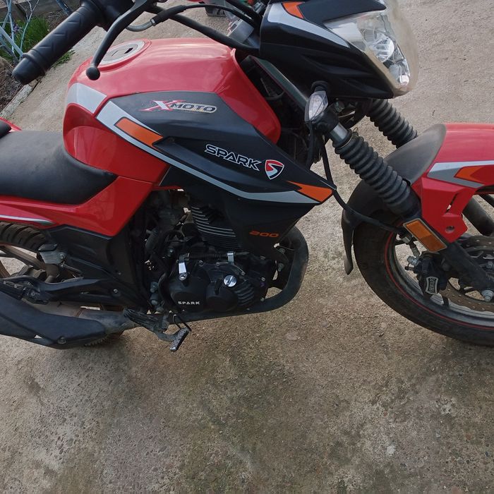 Мотоцикли spark RP 200 r30