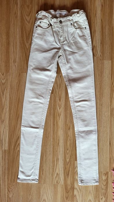 Cubus piękne śmietankowe kremowe rurki jeansy skinny