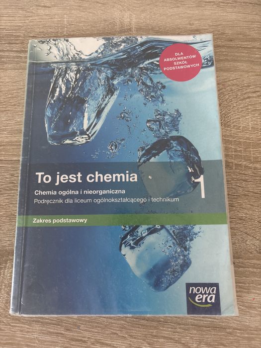 podręcznik dla klasy pierwszej do chemii