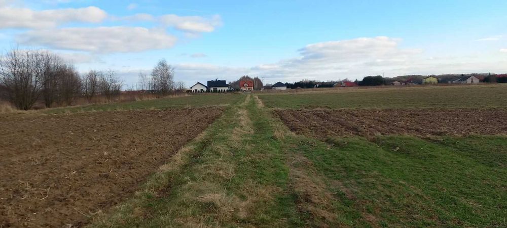 Sprzedam działkę budowlaną - Gorzyce/Motycze Poduchowne