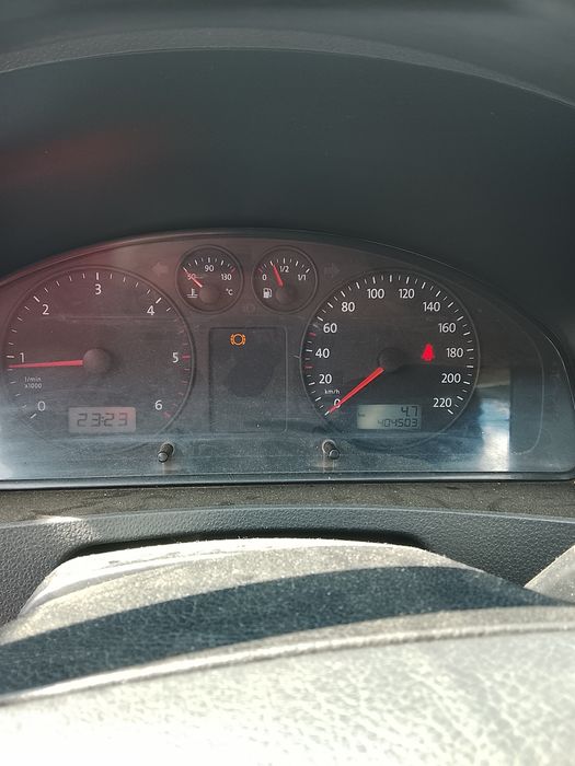 Rezerwacja VW T5 bus blaszak hak