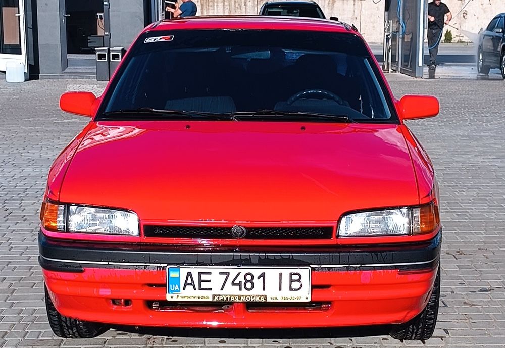 Mazda 323 1.6 16V