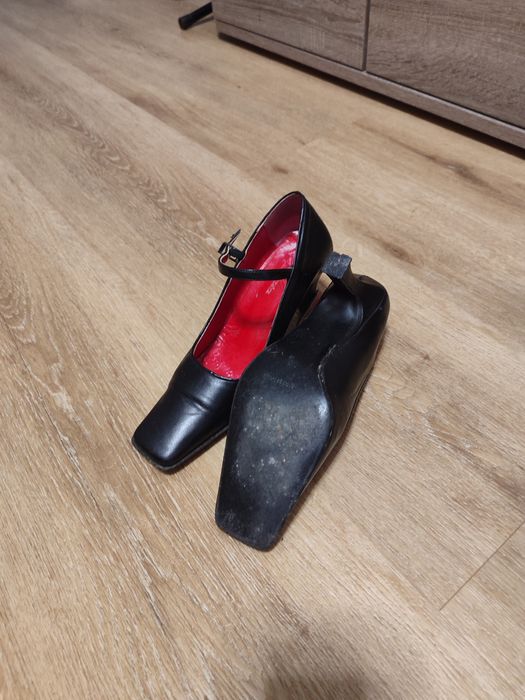 Sapatos salto alto vintage
