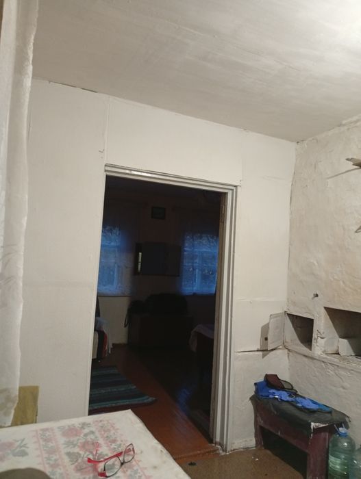 Будинок 200 км від Києва в затишному місці на станції Нові Білокорович