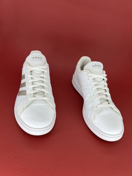 Кросівки 42.5р. Adidas Grand Court Base