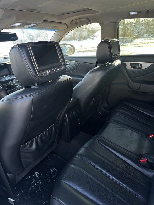 Infiniti FX 37 2013 3.7 AWD