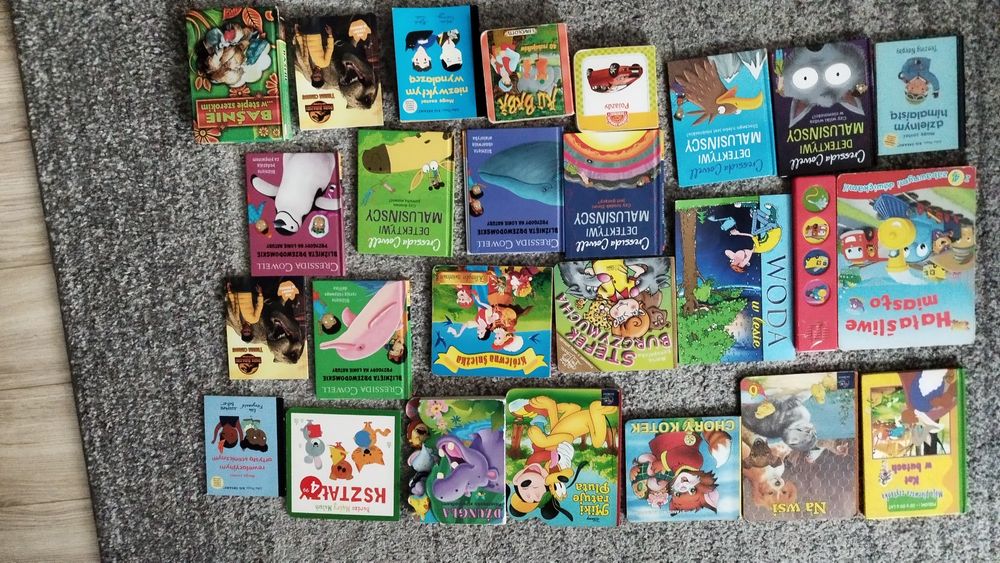 Mix książeczek dla dzieci - 3 zdjęcia.