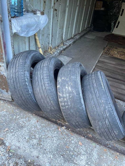 продам автошини на 16 літо