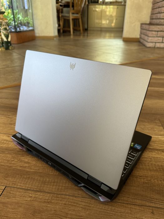 Acer Predator Helius Neo 16•RTX4050•165Hz•I5 13500HX•SSD750g