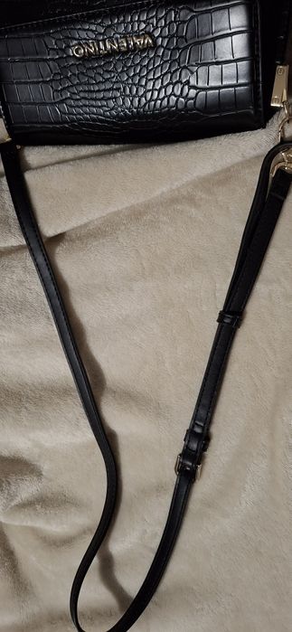 czarna torebka Valentino