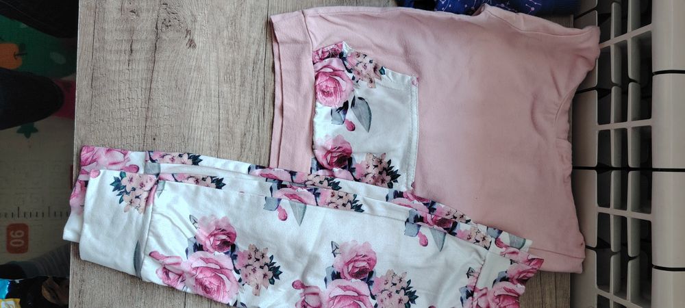 Ubranka dziewczynka 92