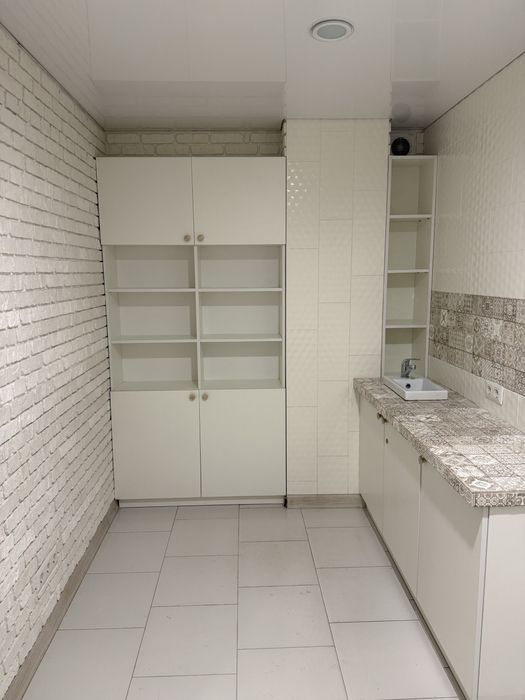 Сдам кабінет під нарощування ресниць, косметологію, депіляціі