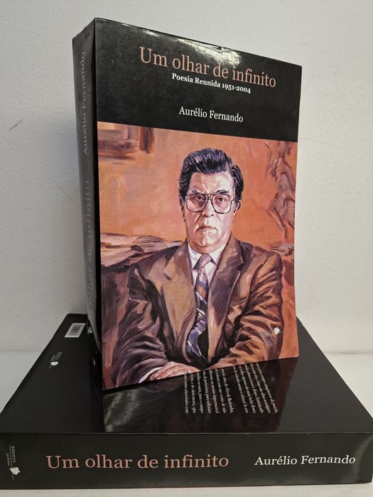 Um Olhar Infinito Poesia Reunida 1° Edição