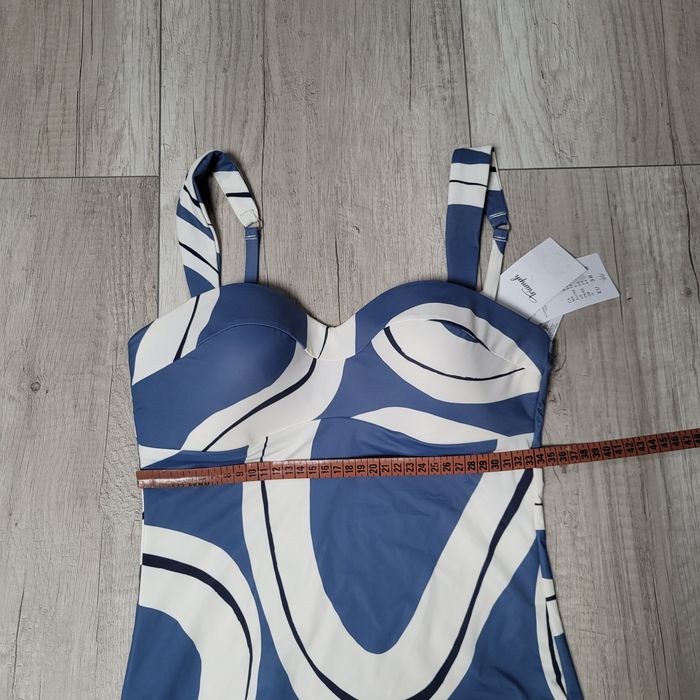 Strój kąpielowy jednoczęściowy Triumph 38B summer Allure śmietankowy
