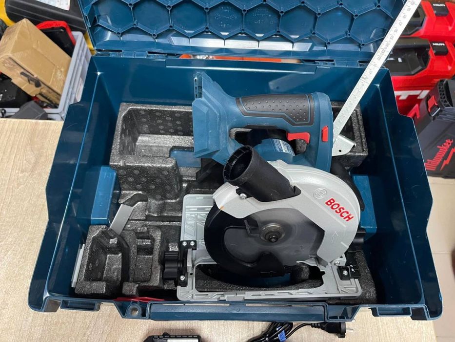 Bosch GKS 18V-57 G / Акумуляторна дискова пила Бош