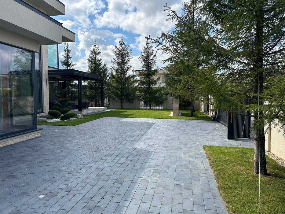 Продаж елітного, сучасного будинку у КМ RIVIERA в с. Сокільники