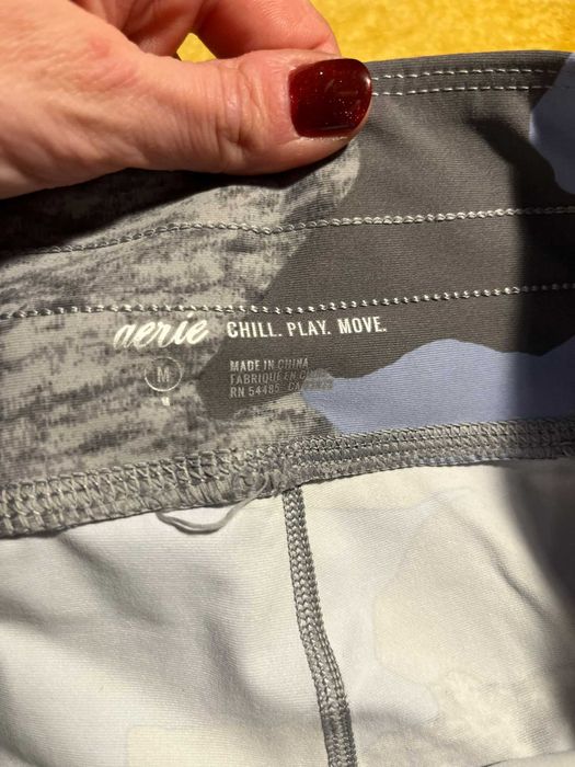 Legginsy sportowe marki Aerie w rozmiarze M