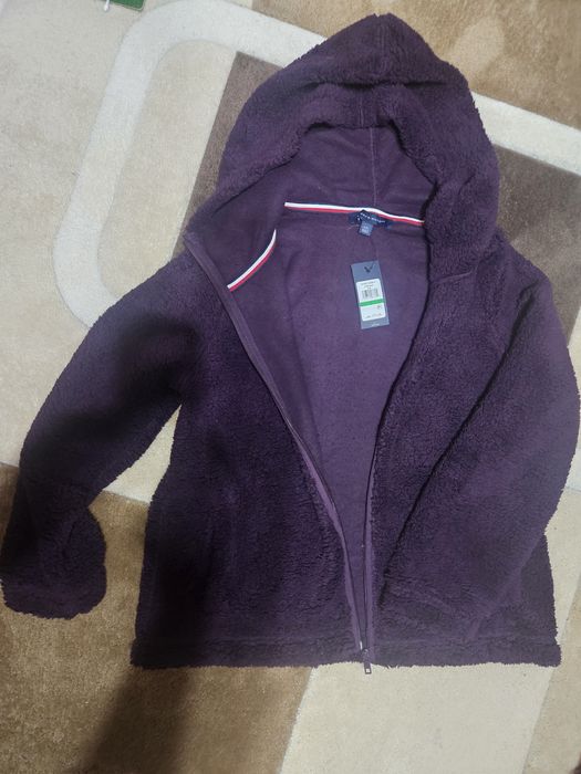 Продам нову кофту (толстовку) фірми Tommy Hilfiger
