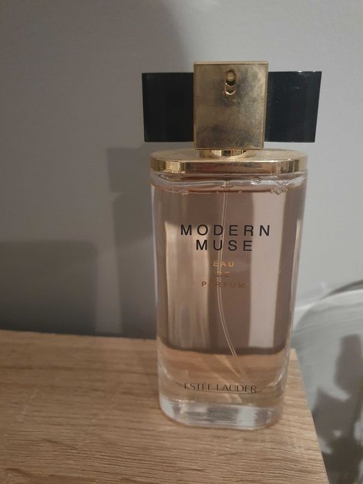 Perfumy moder muse