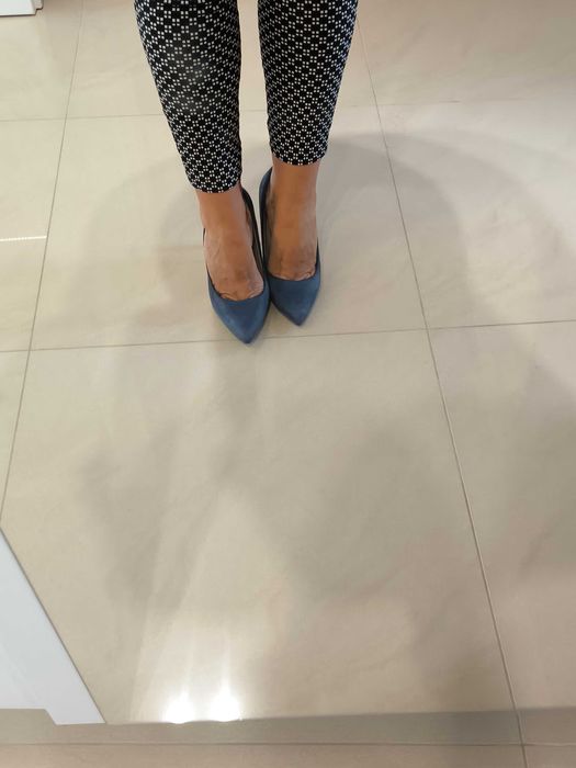 Buty na obcasie niebieskie